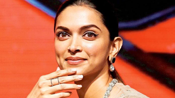 Fans can't stop gushing over Deepika Padukone 1-second reel trend