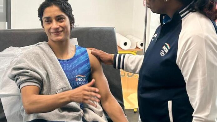 Vinesh Phogat ने पेरिस ओलंपिक फाइनल से अयोग्य ठहराए जाने के बाद Silver Medal की मांग की